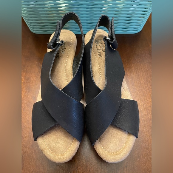 NWOT Jessica Cline Black Wedge Sandals - Picture 5 of 7